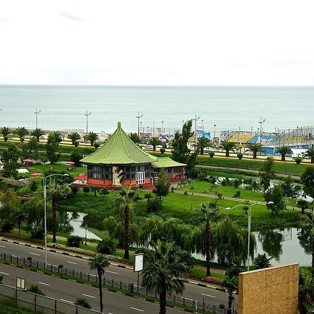 Cocorina Apartment Μπατούμι Εξωτερικό φωτογραφία